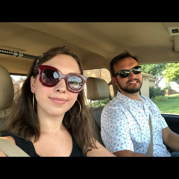 Meet your Posher, Mary Beth - Picture 2 of 3